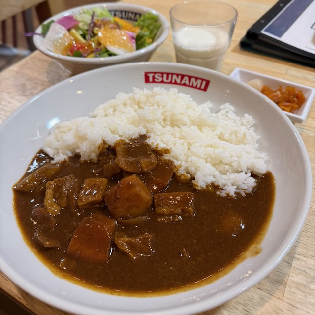カレーと牛乳