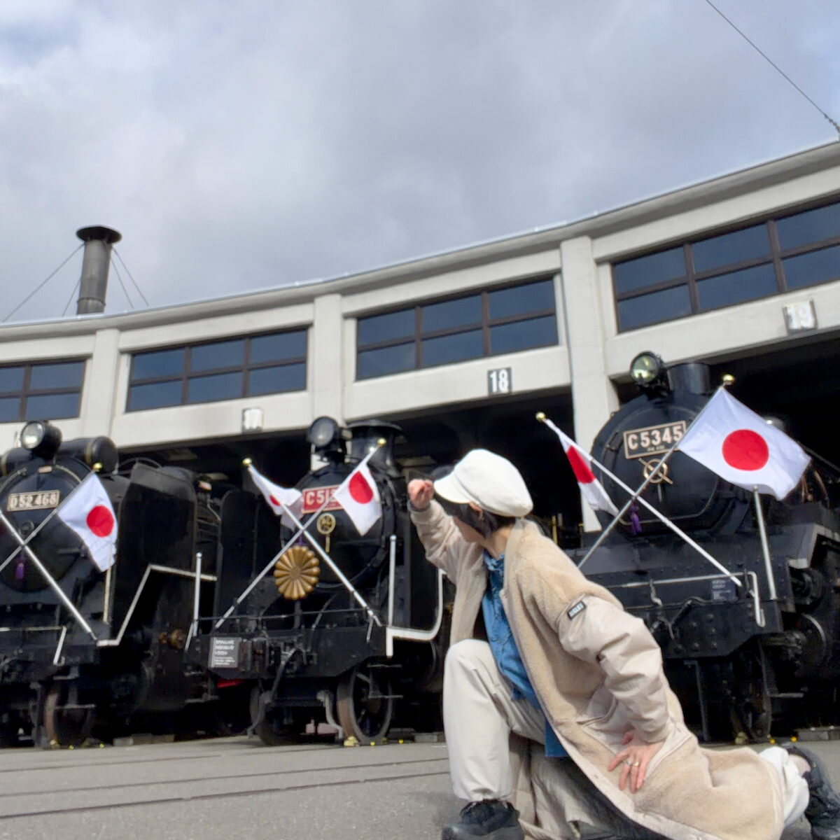 京都、鉄道博物館、髑髏城終了。