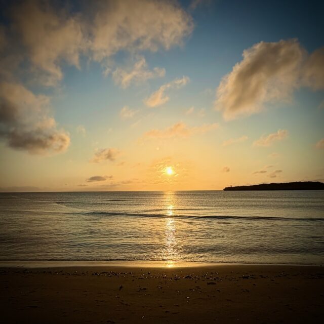 沖縄1日目：石垣島から西表島へ、船酔いと夕日。